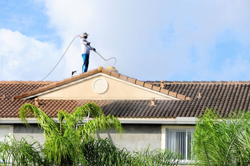 Local Roof Cleaning in Oak Creek, WI