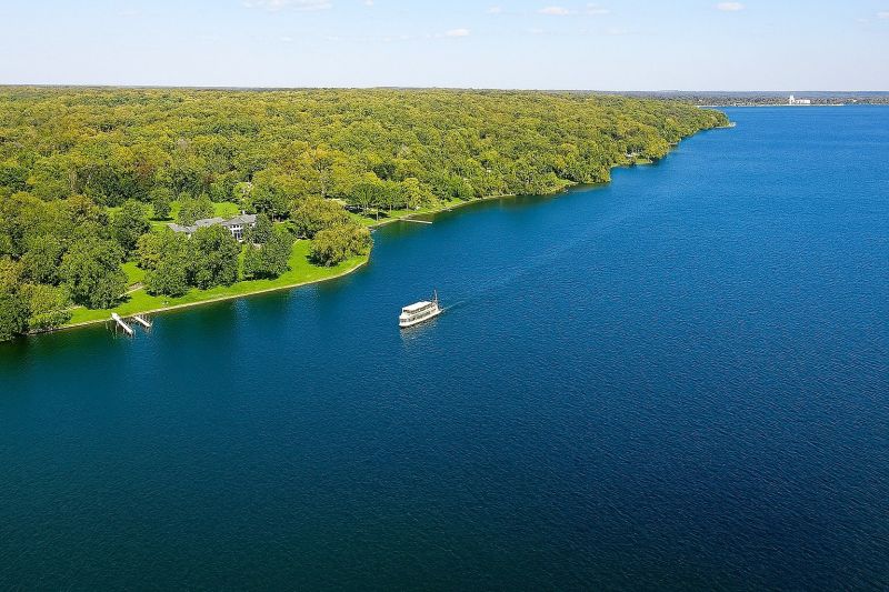 Local Roof Fungus Removal in Lake Geneva, WI